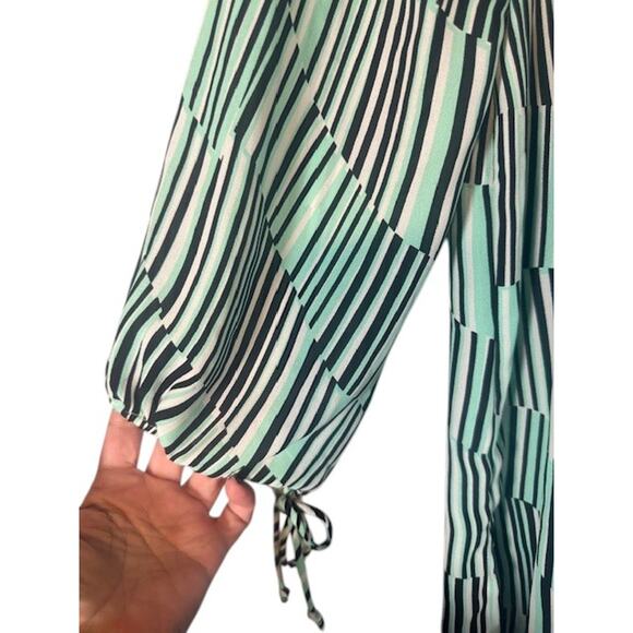 Banana Republic Green Multi Color Striped Geo Dressy Blouse Top Women Sz S - Picture 3 of 7